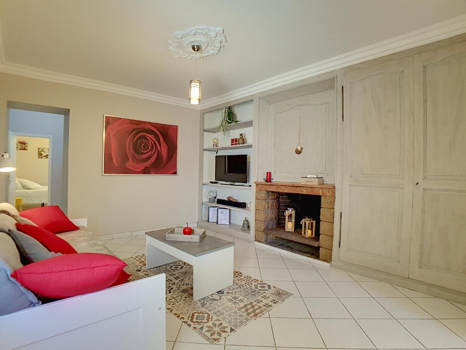 Stop Chez M Cozy # Qualite # Confort # Simplicite Pierre-Bénite Eksteriør billede